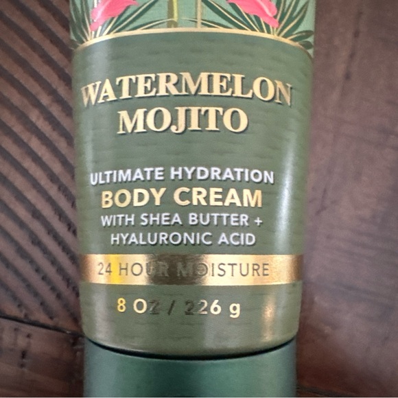 NEW Watermelon Mojito 8 oz Ultimate Hydration Body Cream Bath & Body Works - Picture 3 of 5